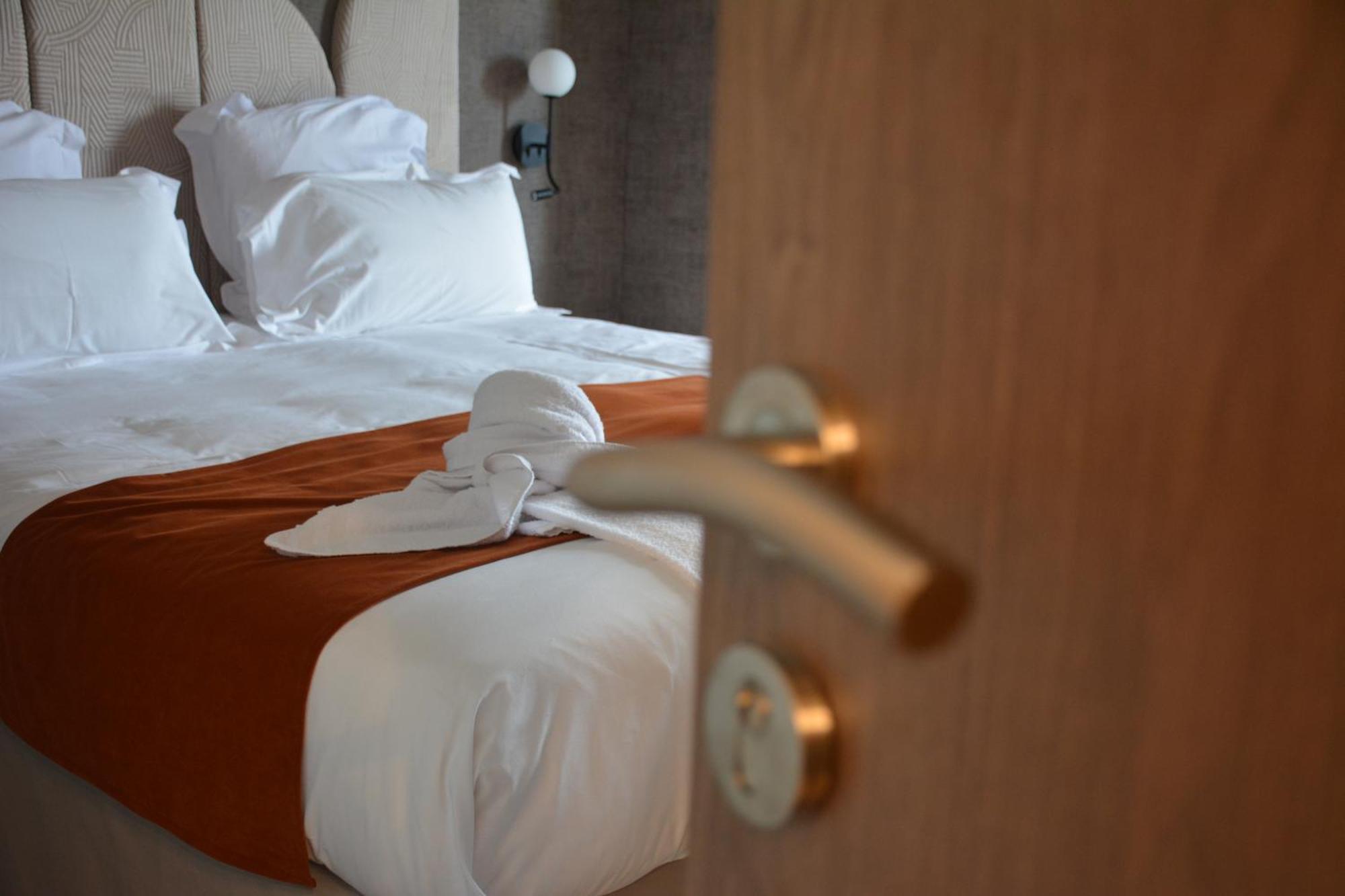 Hotel Breizh Du Golfe Arzon Εξωτερικό φωτογραφία